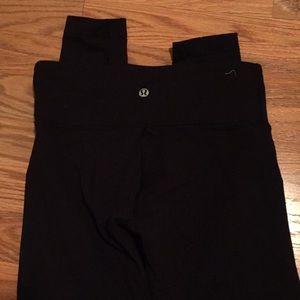Lululemon leggings size 4